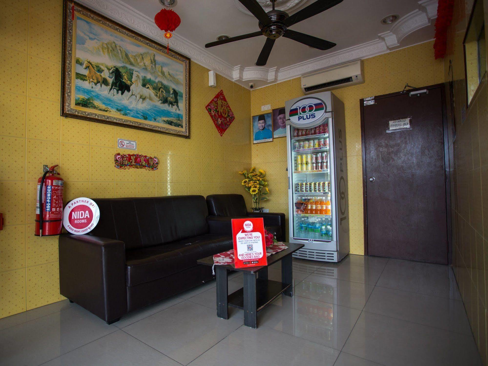 Nida Rooms Ipoh Bercham Bistari Exterior photo